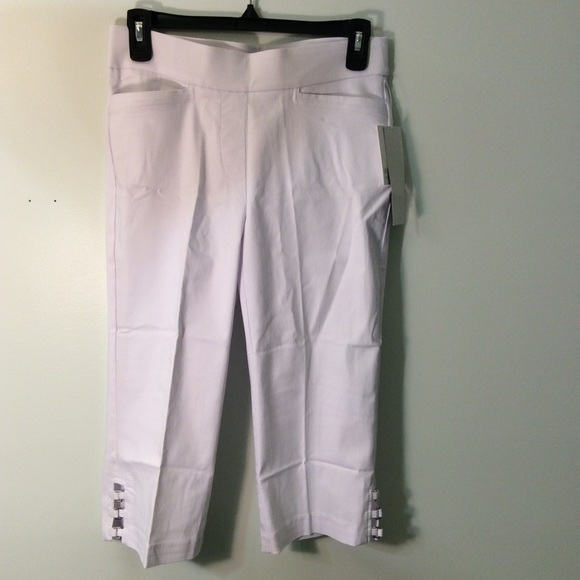 89th u0026 Madison | Pants u0026 Jumpsuits | Womens 89th Madison Capris Nwt Size L  | Poshmark